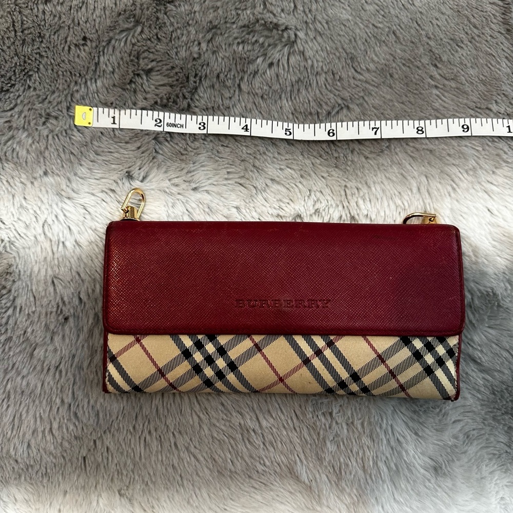 Burberry wallet/crossbody - Picture 3 of 6